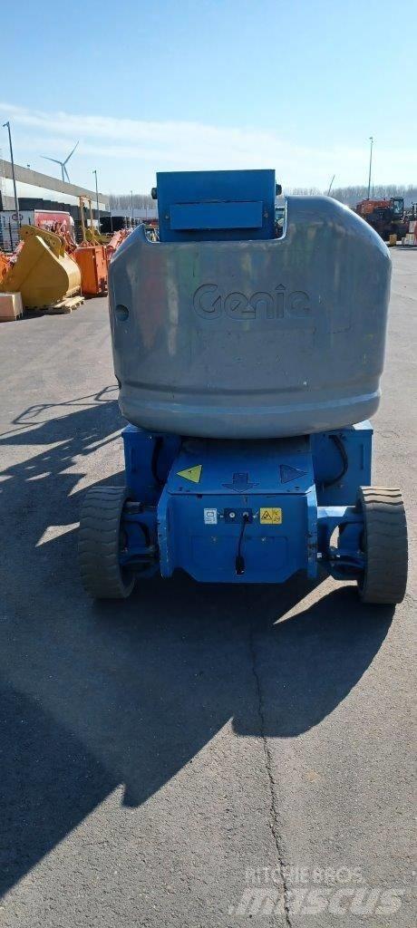 GENIE Z-40/23N RJ Körüklü personel platformları