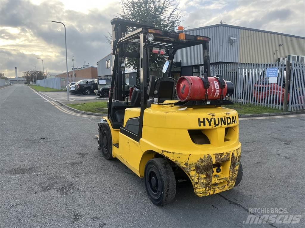 Hyundai 35L-7A LPG'li forkliftler
