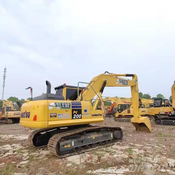 Komatsu PC200 Midi ekskavatörler 7 - 12 t