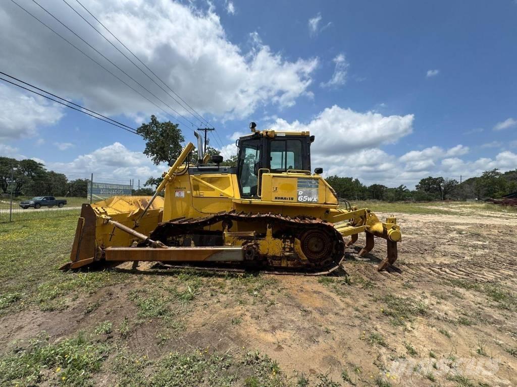 Komatsu D65WX-17 Paletli dozerler