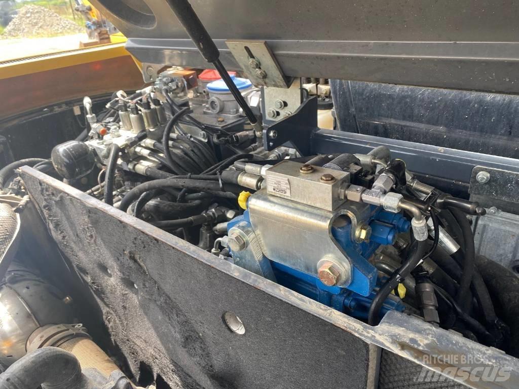 Yanmar SV 120 Paletli ekskavatörler
