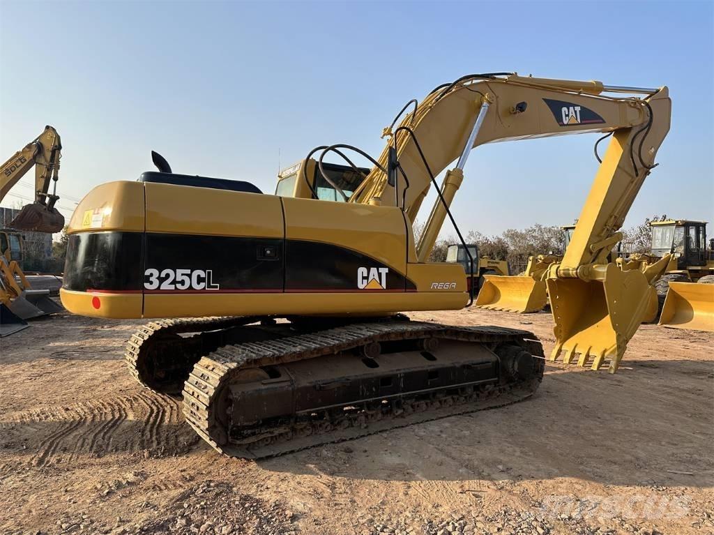 CAT 325C Paletli ekskavatörler