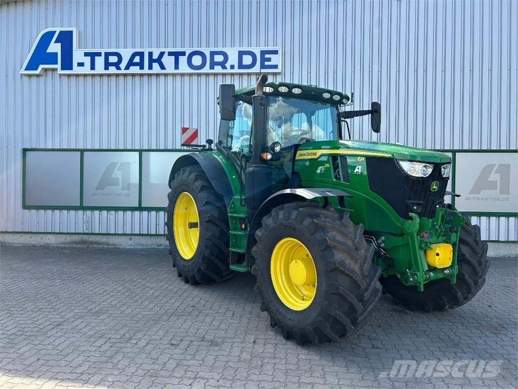 John Deere 6R 215 Traktörler