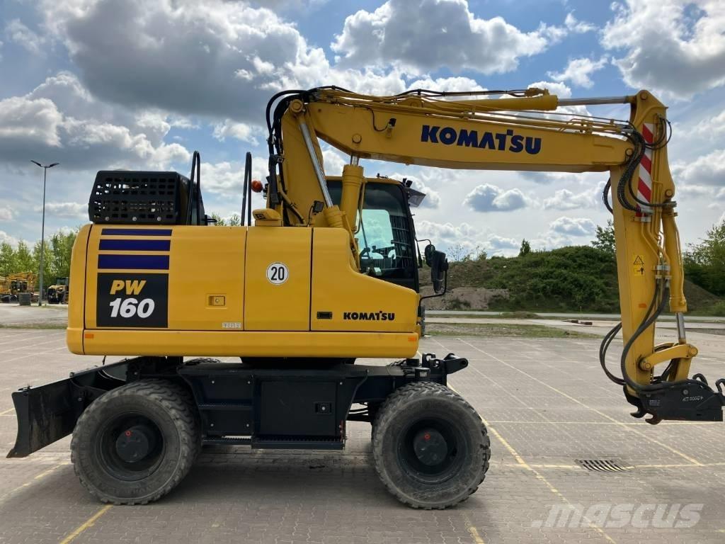 Komatsu PW 160-11 E0 Lastik tekerli ekskavatörler