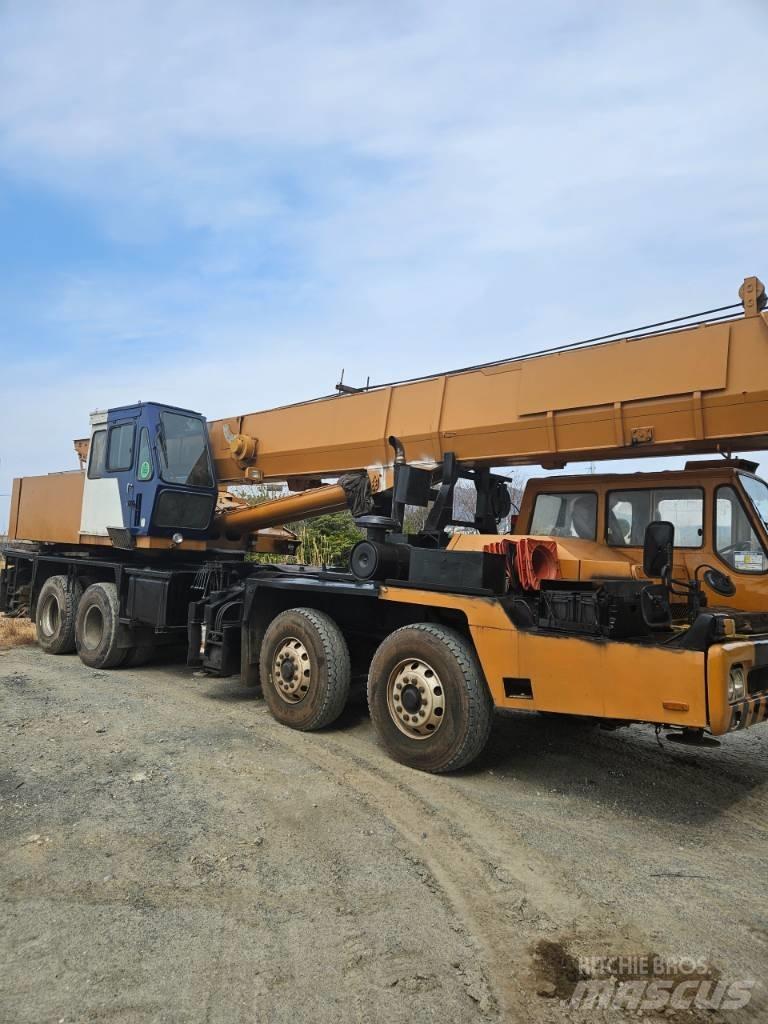 Samsung SC 50 H-2 Yol-Arazi Tipi Vinçler (AT)