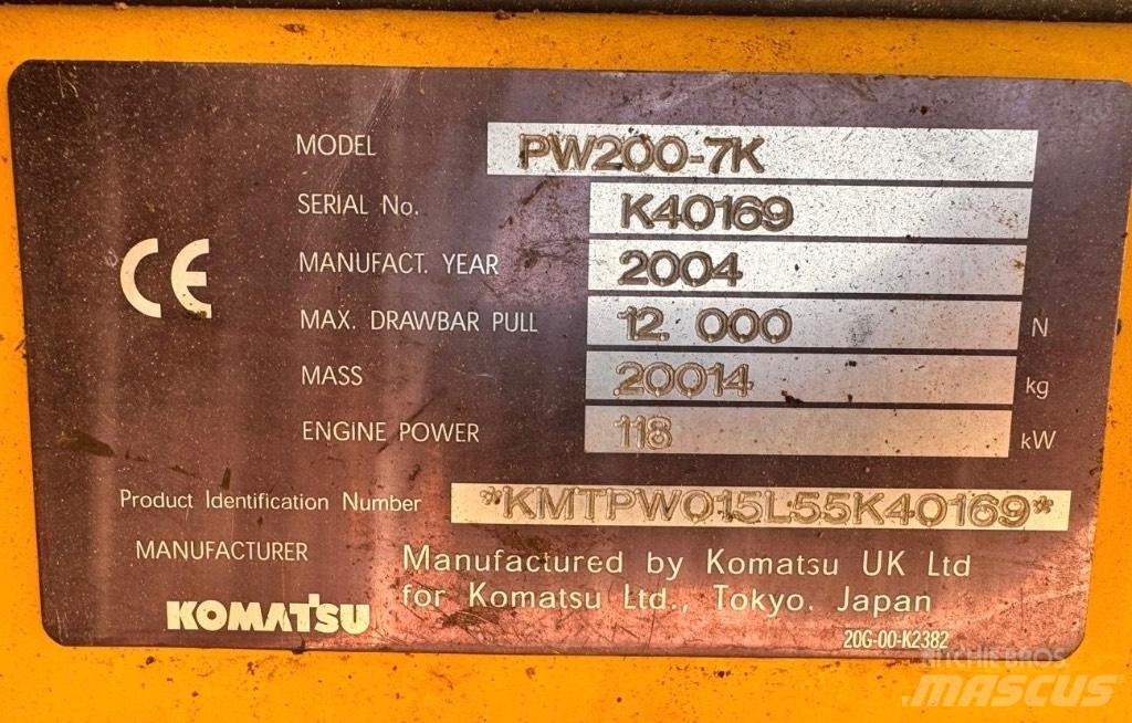 Komatsu PW 200-7K Lastik tekerli ekskavatörler