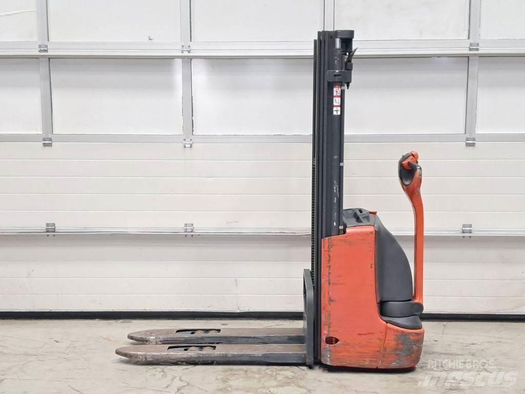 Linde L12 Yaya kumandali istif makinasi