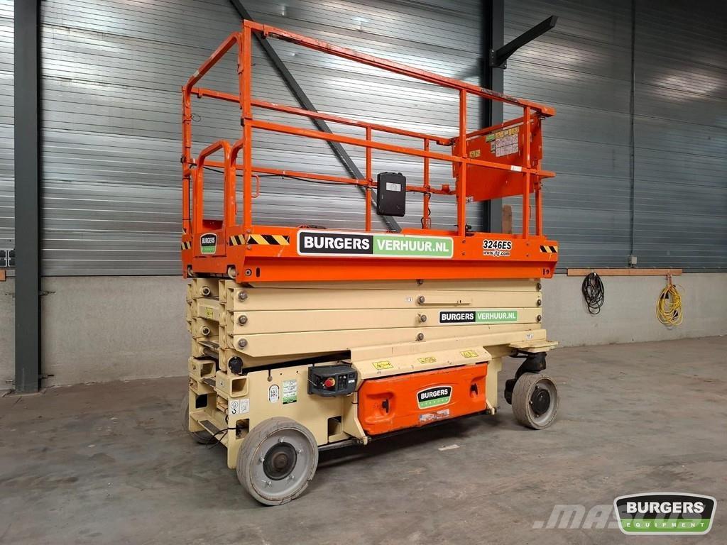 JLG 3246ES Makasli platformlar