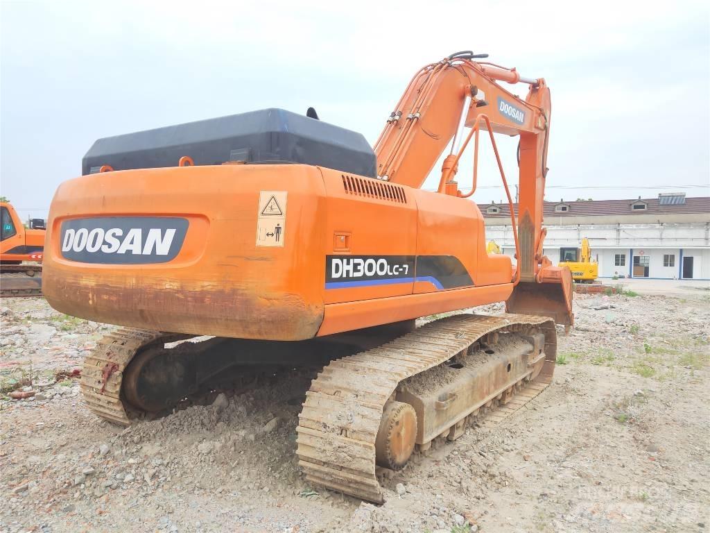 Doosan DH 300 LC-7 Paletli ekskavatörler