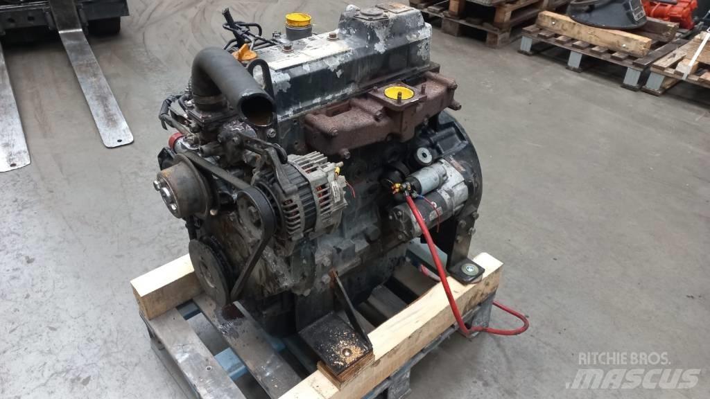 Yanmar 4TNV98 Motorlar