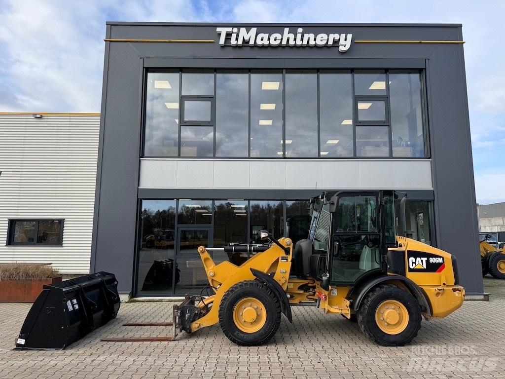 CAT 906M Tekerlekli yükleyiciler