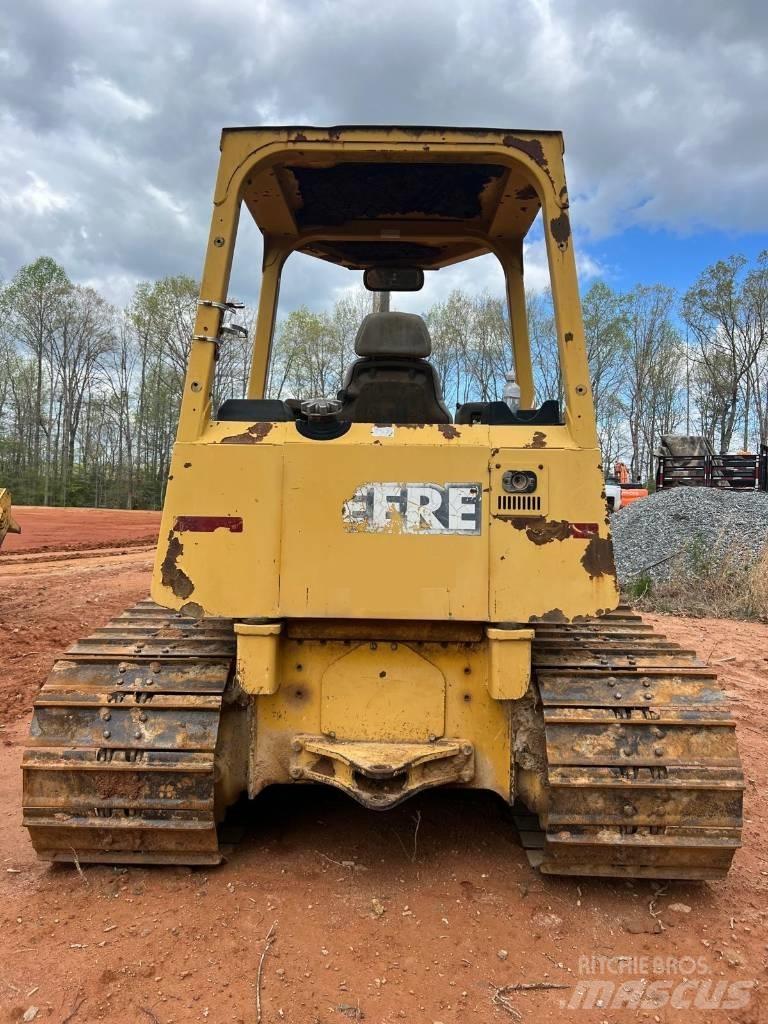 John Deere 450 HLGP Paletli dozerler