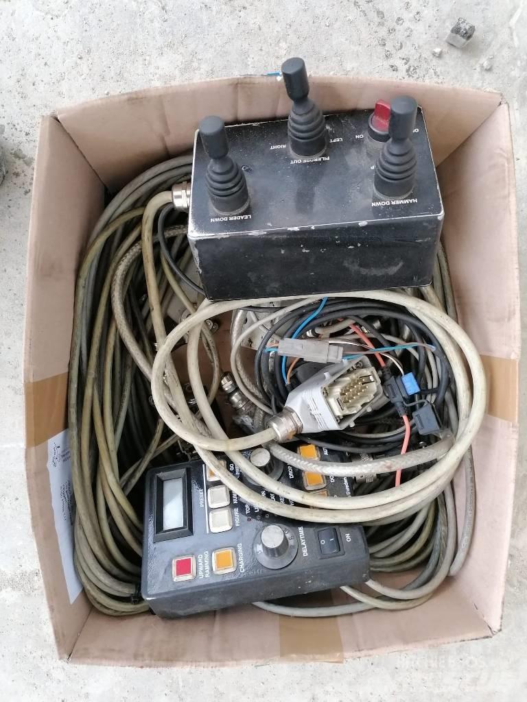  Fambo HR2750 Titreşimli kazık çakıcıları