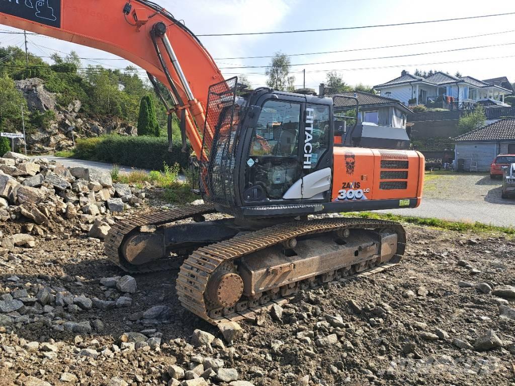 Hitachi ZX 300 LC-6 Paletli ekskavatörler
