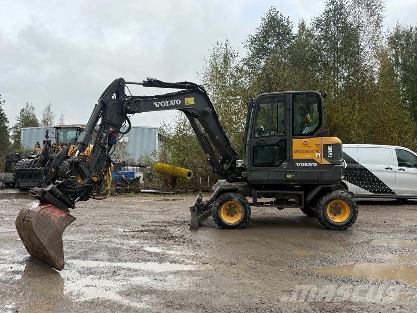 Volvo EW60E Lastik tekerli ekskavatörler