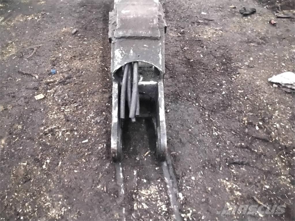 Valmet CRF14 Tomruk vinçleri
