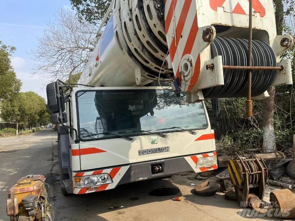 Zoomlion 350 Ton Yol-Arazi Tipi Vinçler (AT)