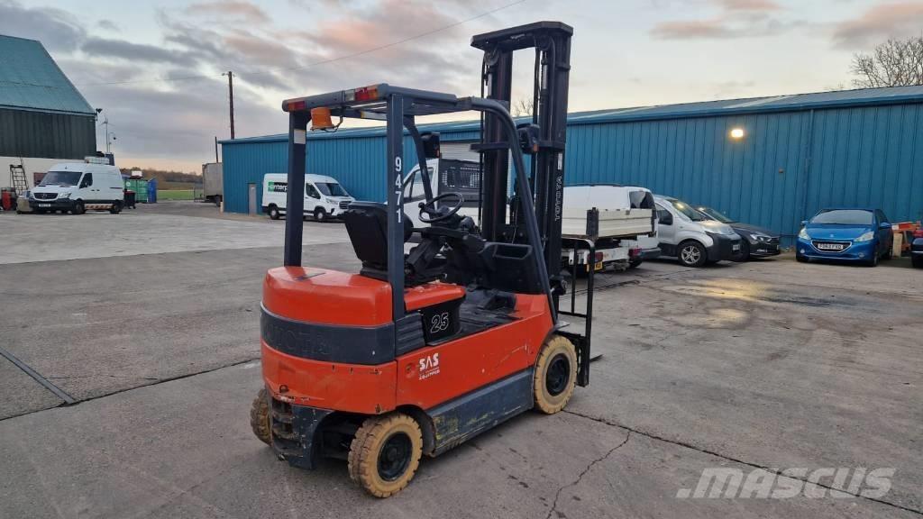 Toyota 7 FBMF 25 Elektrikli forkliftler