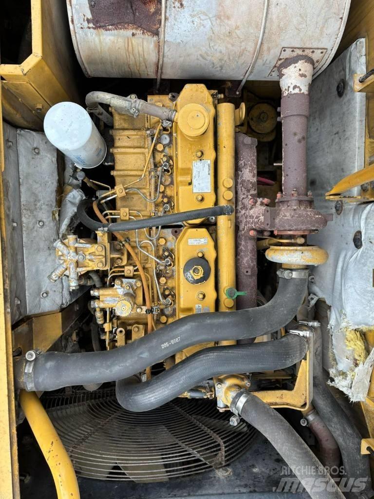 CAT 320 D L Paletli ekskavatörler