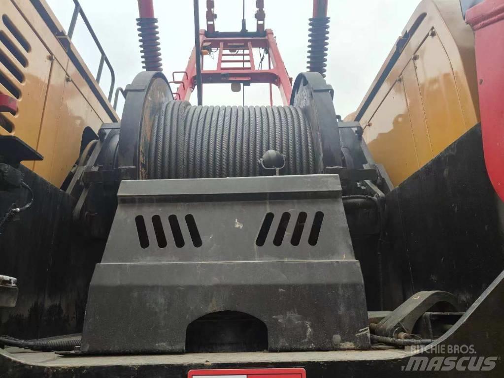 Sany SCC1000A Paletli vinçler