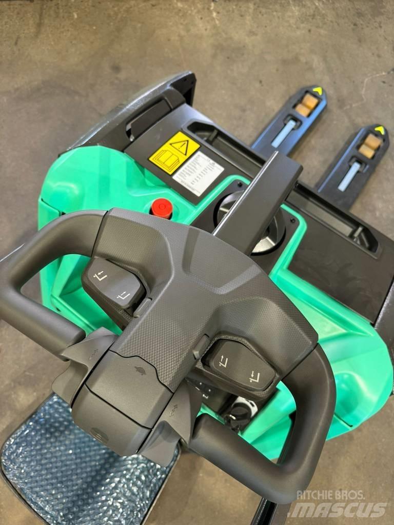 Mitsubishi PBV20N2 Düsük seviye platformu