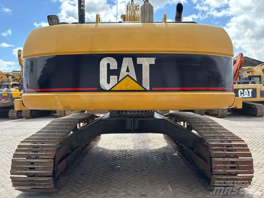 CAT 325 CL Paletli ekskavatörler