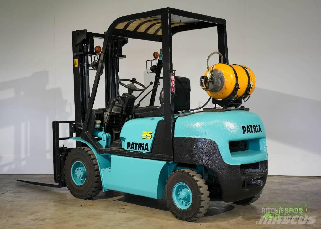 Patria PFG25TH-1 LPG'li forkliftler