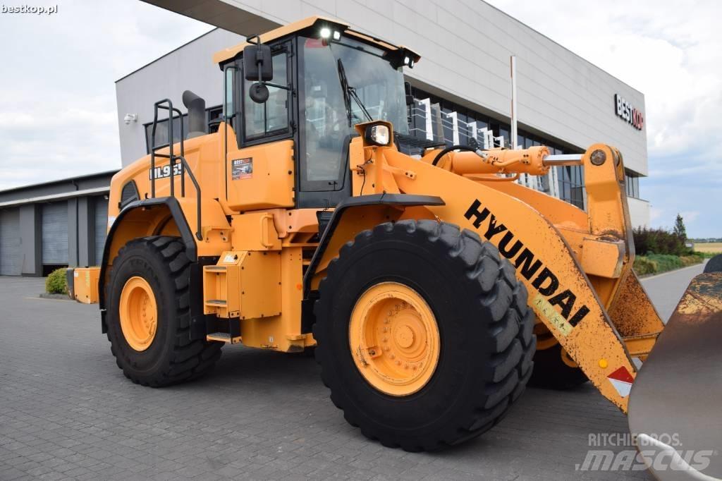 Hyundai HL 965 Tekerlekli yükleyiciler
