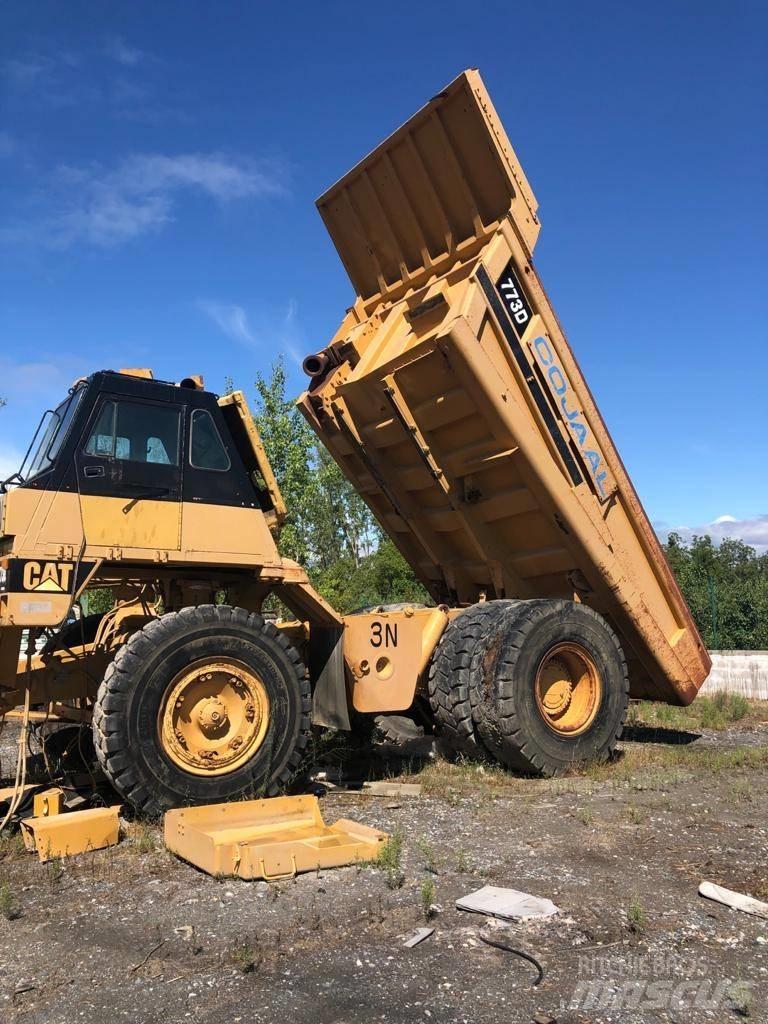 CAT 773 D Yol disi kaya kamyonu