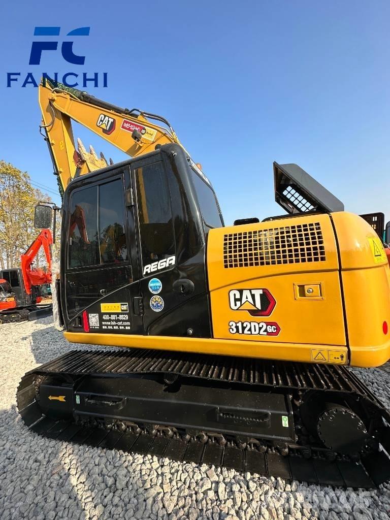 CAT 313d2gc Paletli ekskavatörler