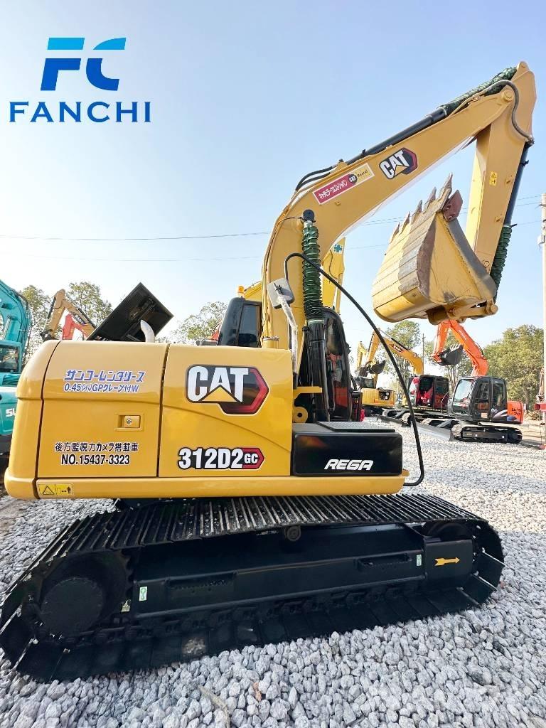 CAT 313d2gc Paletli ekskavatörler