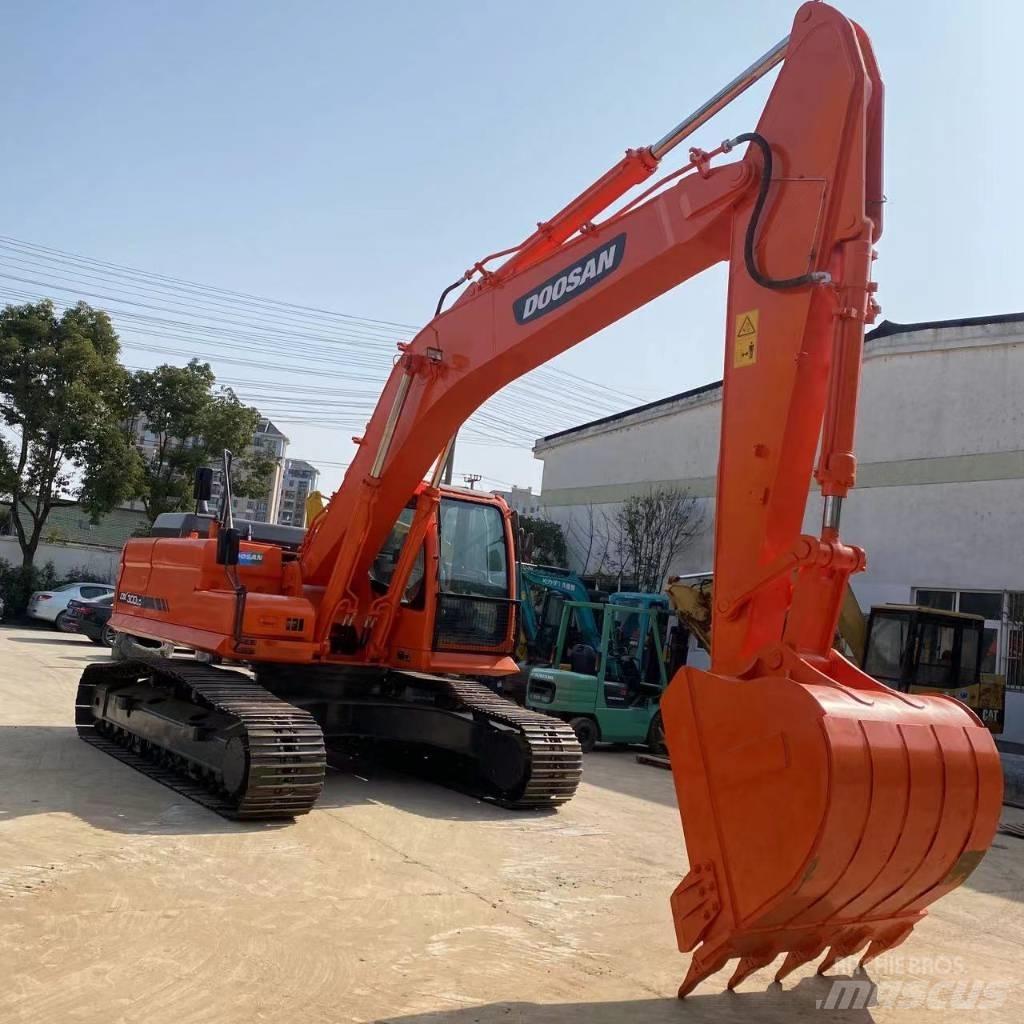 Doosan DX 300 Paletli ekskavatörler