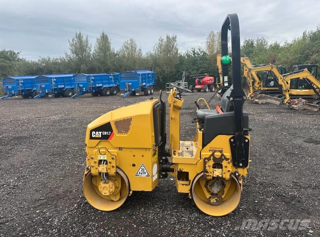 CAT CB 1.7 Çift tamburlu silindirler