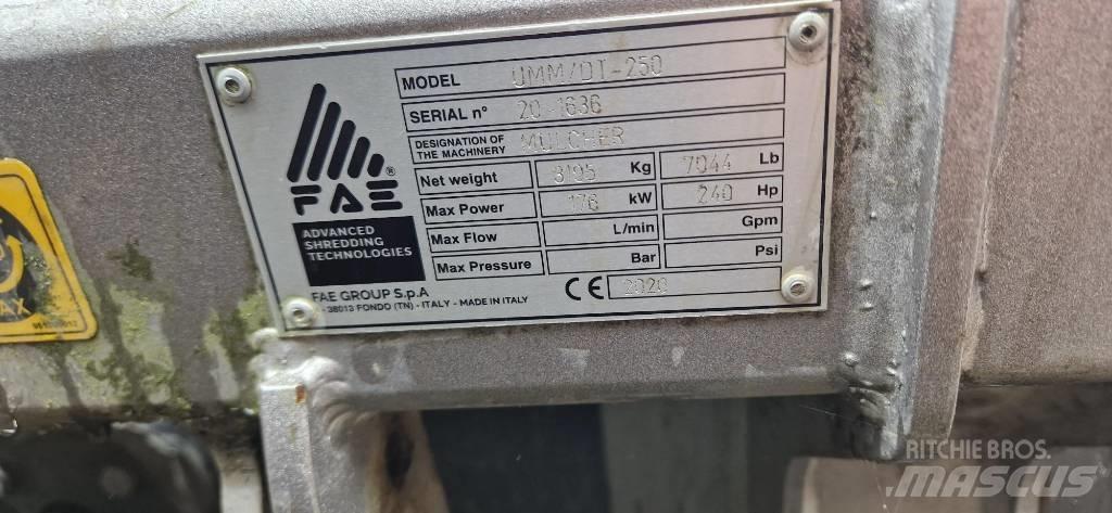 FAE UMM/DT-250 Turbo Ağaç budama makineleri