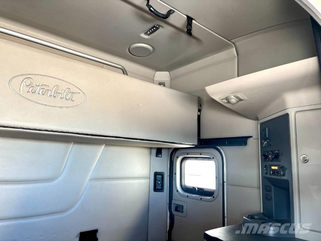 Peterbilt 567 Çekiciler