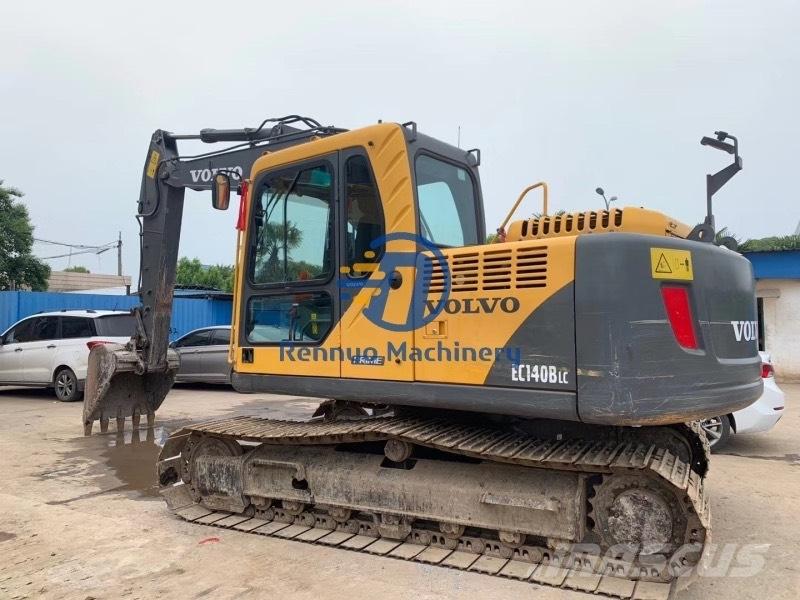 Volvo EC 140 B LC Paletli ekskavatörler