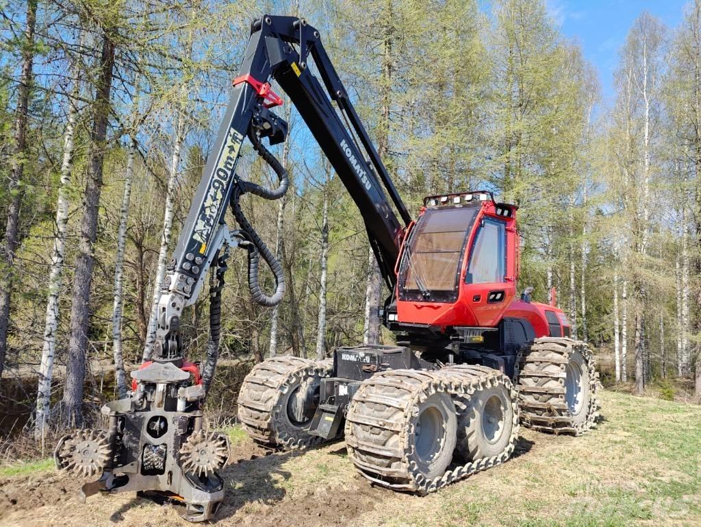 Komatsu 901 Biçerdöverler