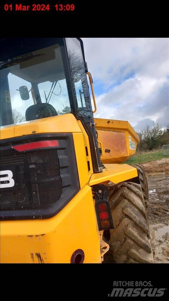 JCB 6 ST Belden kirma kamyonlar