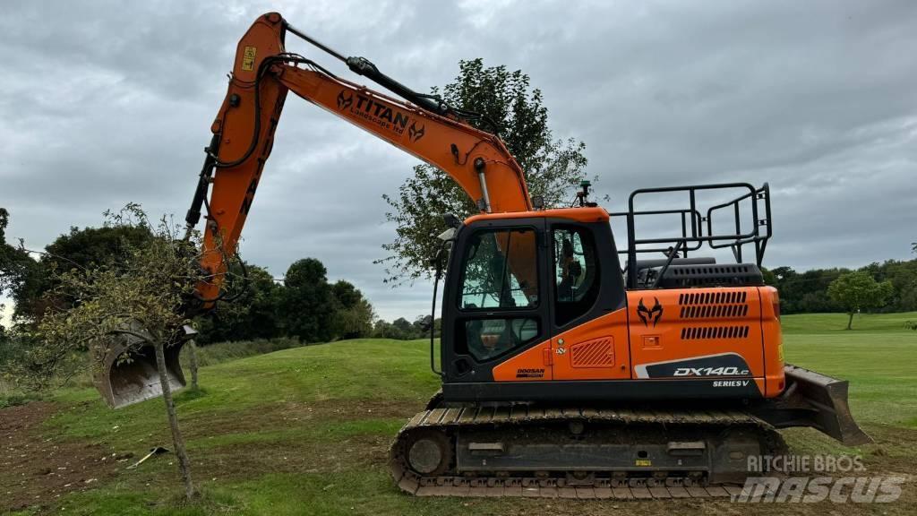 Doosan DX140LC-5 Paletli ekskavatörler