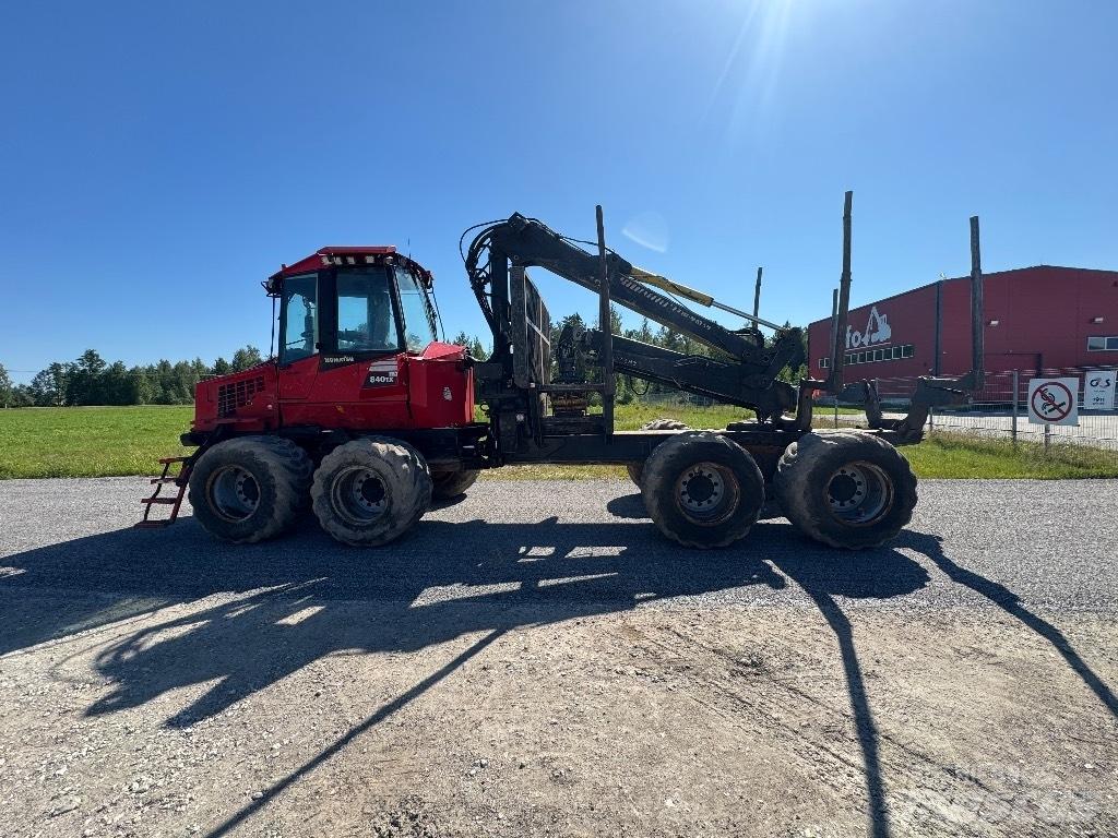 Komatsu 840 TX Tomruk yükleyici traktörler