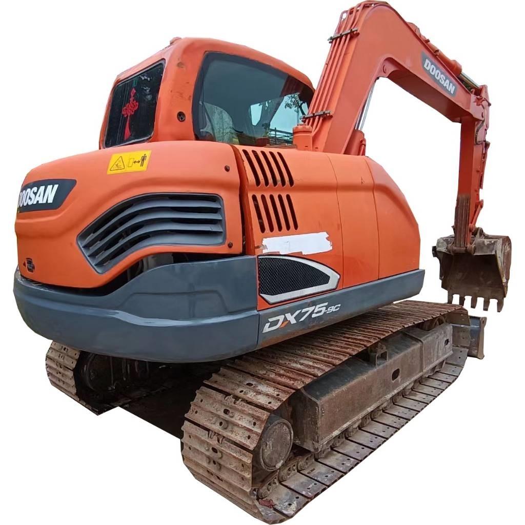 Doosan DX 75-9 C Paletli ekskavatörler