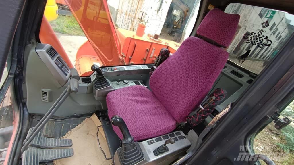 Doosan DX 75-9 C Paletli ekskavatörler