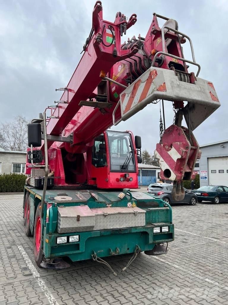 Demag AC 40-1 City Yol-Arazi Tipi Vinçler (AT)