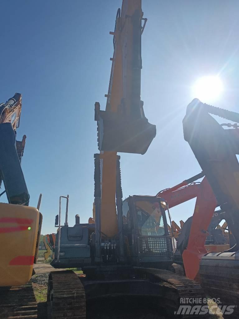XCMG XE 305DK Paletli ekskavatörler