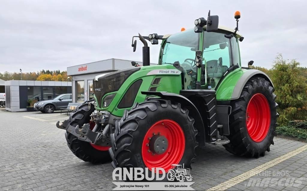 Fendt 716 Vario S4 Traktörler