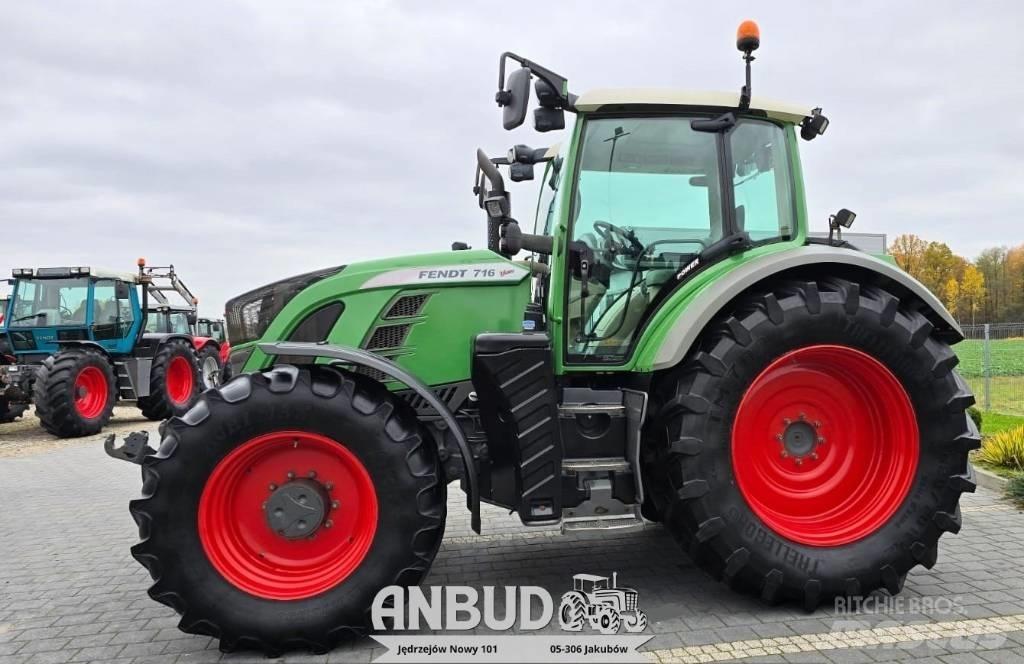Fendt 716 Vario S4 Traktörler