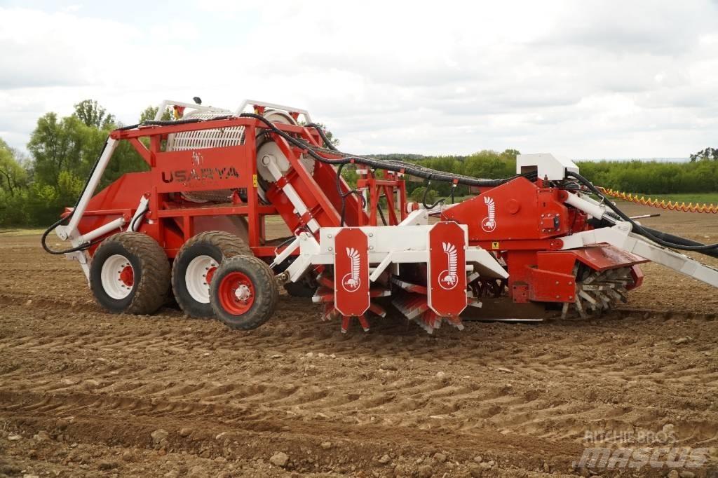  Husarya SCS-100 Taş Toplama Makineleri