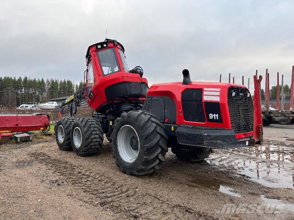 Komatsu 931 Biçerdöverler