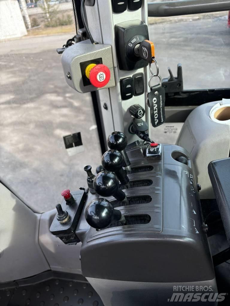 Volvo L 90 H Tekerlekli yükleyiciler