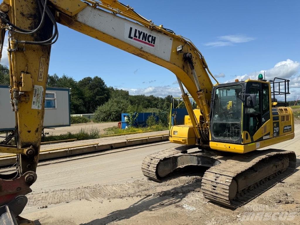 Komatsu PC 210 LCi Paletli ekskavatörler